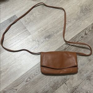 Elegant Brown Crossbody Bag